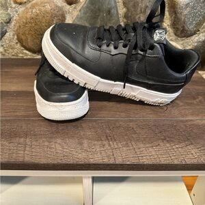 Air Force One, black